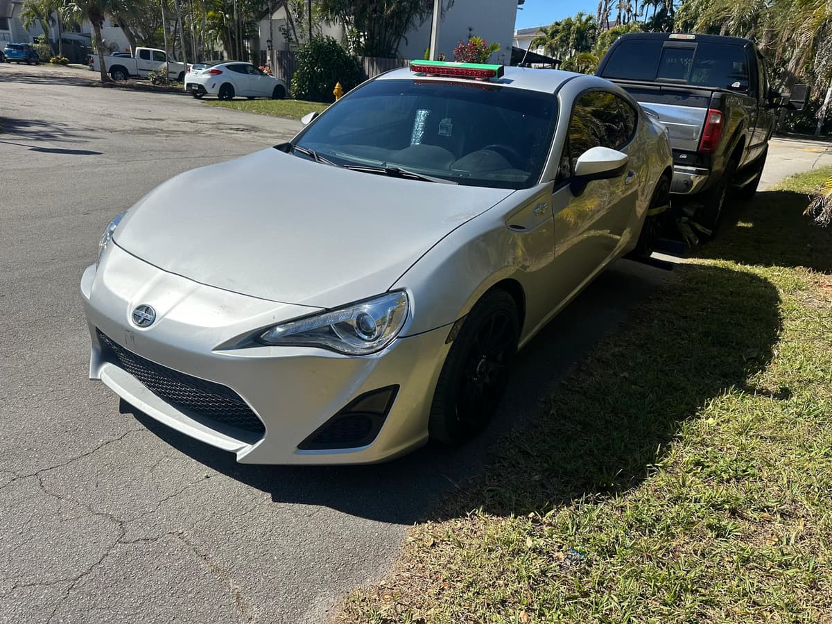 Non-running vehicle pickup